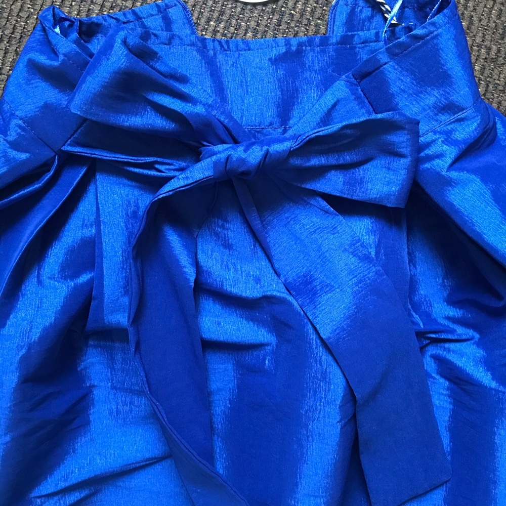 🌿 𝚜𝚝𝚞𝚗𝚗𝚒𝚗𝚐 𝚌𝚘𝚋𝚊𝚕𝚝 𝚜𝚔𝚒𝚛𝚝